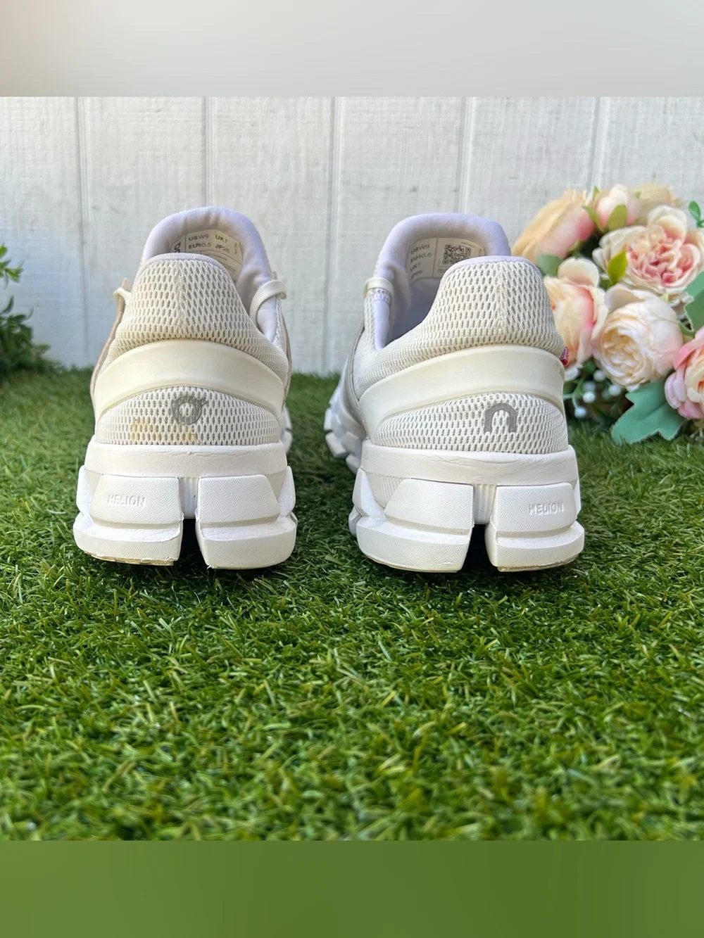 On Running Cloudswift 3 AD Sneakers white women size 9 preowned